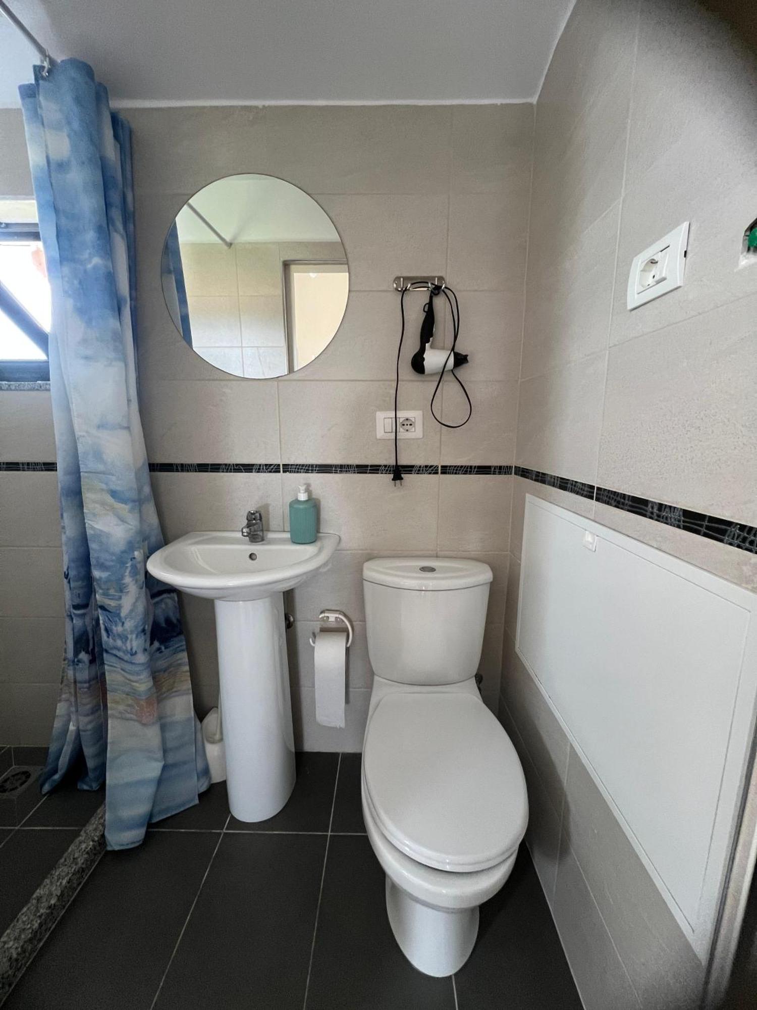 Grilë Hotel Villa Ballkan מראה חיצוני תמונה